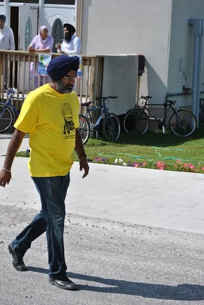 2014 Charity Walk photograph 17