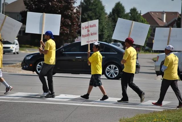 2014 Charity Walk photograph 11