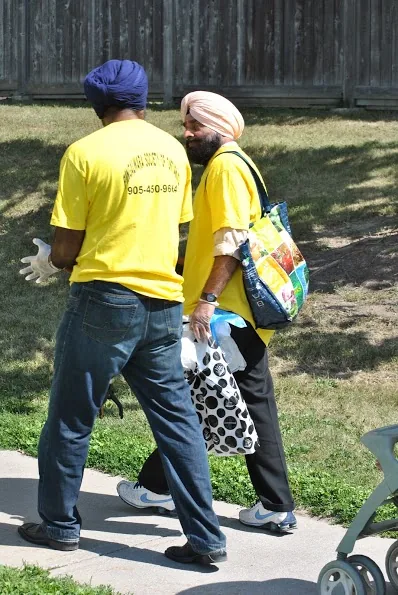 2014 Charity Walk photograph 36