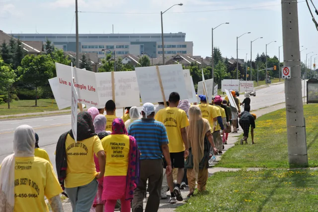 2014 Charity Walk photograph 59